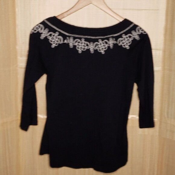 Orvis Womens Navy Blue Embroidered Wide Elastic Neckline Medium - Picture 2 of 6